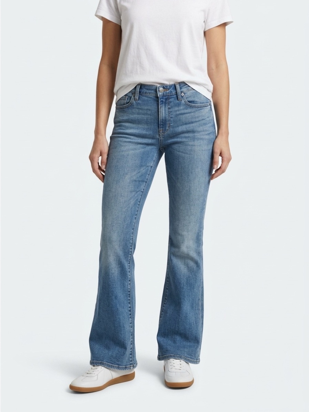Lucky Brand Sweet Mid Rise Ankle Boot Jeans